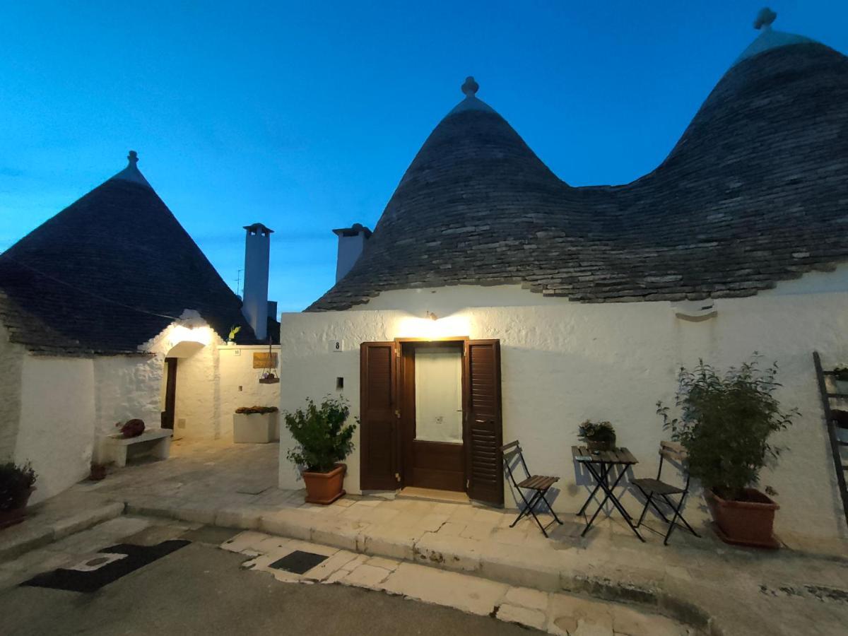 アルベロベッロ Trullo Al Vicoletto Al Civico 10, Civico 8, Civico 7ヴィラ エクステリア 写真