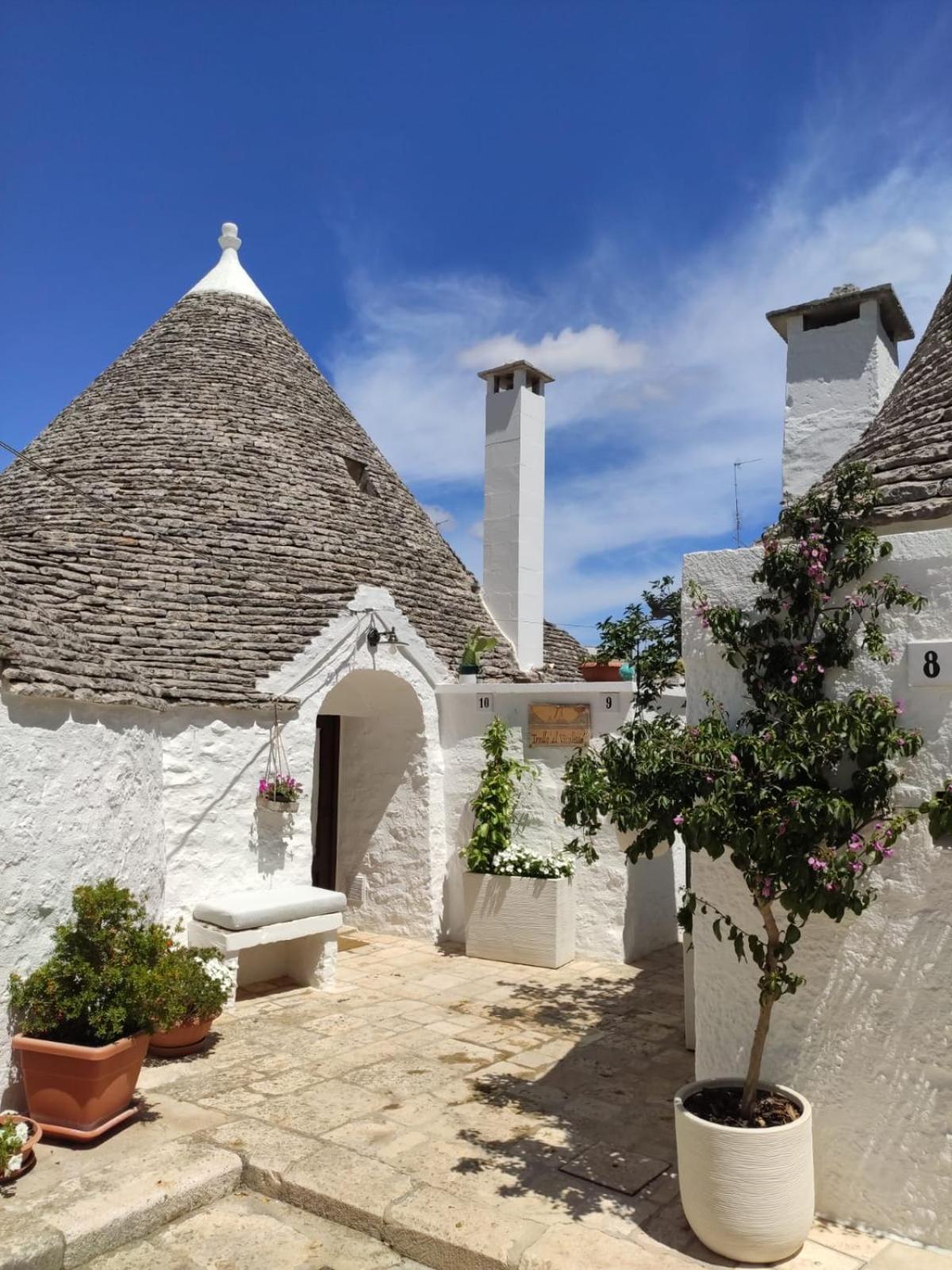 アルベロベッロ Trullo Al Vicoletto Al Civico 10, Civico 8, Civico 7ヴィラ エクステリア 写真