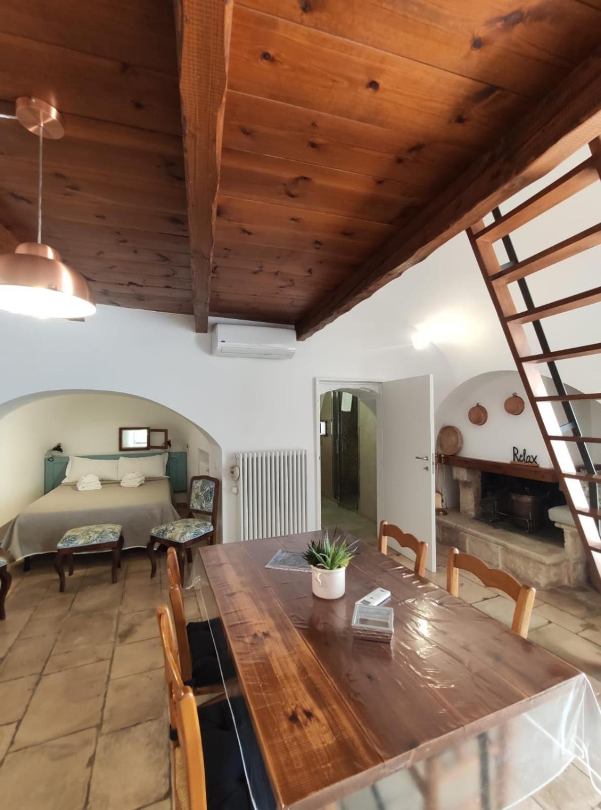 アルベロベッロ Trullo Al Vicoletto Al Civico 10, Civico 8, Civico 7ヴィラ エクステリア 写真