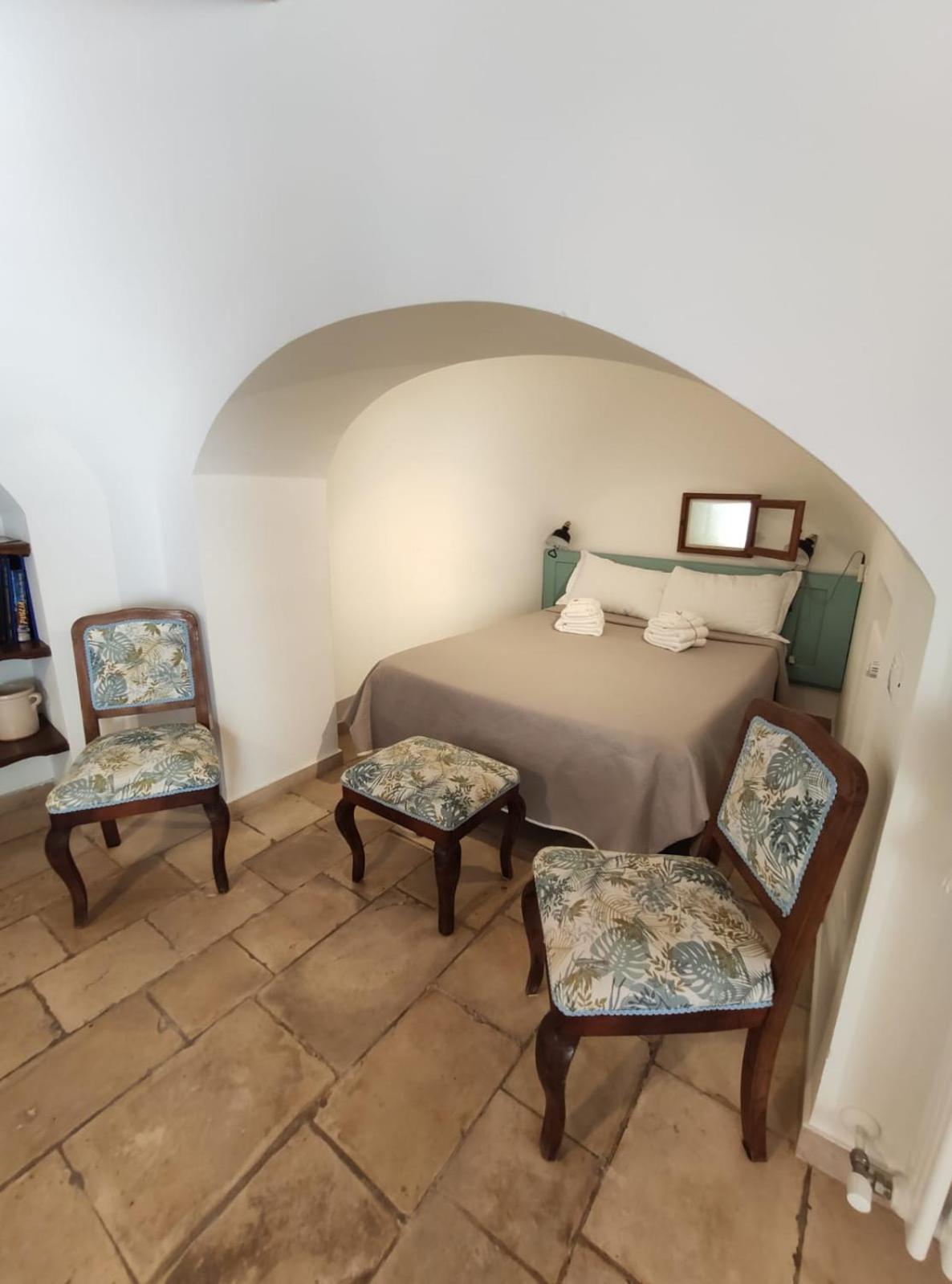 アルベロベッロ Trullo Al Vicoletto Al Civico 10, Civico 8, Civico 7ヴィラ エクステリア 写真